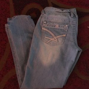 Amethyst size 3 skinny jeans